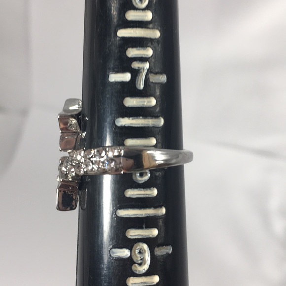 ❤️Beautiful Double Star Ring With CZ Stones - Picture 7 of 7